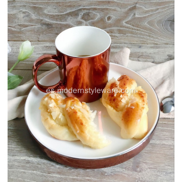 Taza de cerámica de oro rosa con mango cómodo